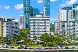 1420 Brickell Bay Dr, Miami, FL 33131 - Photo 1