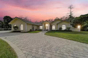 4750 W Leitner Dr, Coral Springs, FL 33067 - Photo 1