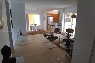 7640 Westwood Dr, Tamarac, FL 33321 - Photo 8
