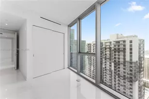 300 Biscayne Blvd Way, Miami, FL 33131 - Photo 26
