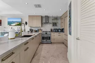 1200 Holiday Dr, Fort Lauderdale, FL 33316 - Photo 4