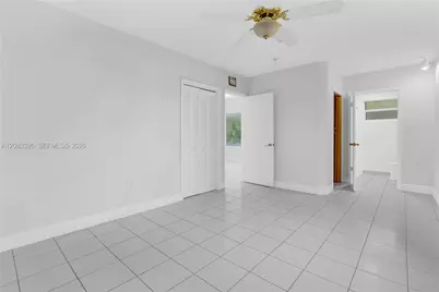 9441 SW 27th Dr, Miami, FL 33165 - Photo 12