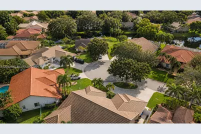 10411 NW 48th Mnr, Coral Springs, FL 33076 - Photo 52