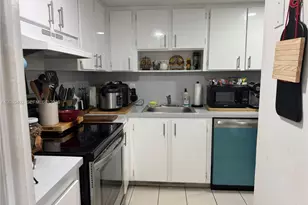 5050 NW 7th St, Miami, FL 33126 - Photo 30