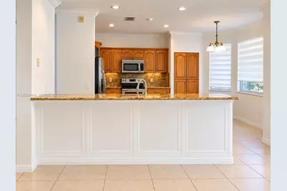4154 Staghorn Ln, Weston, FL 33331 - Photo 4