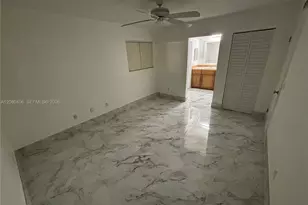 9733 Hammocks Blvd, Miami, FL 33196 - Photo 10
