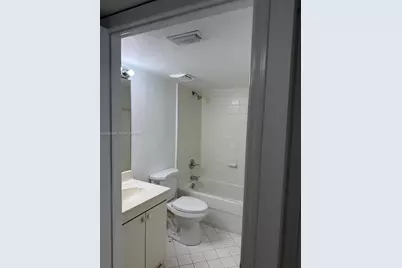 2900 SE 12th Rd #101-28, Homestead, FL 33035 - Photo 2