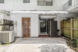3609 Townhouse Ct, West Palm Beach, FL 33407 - Photo 22