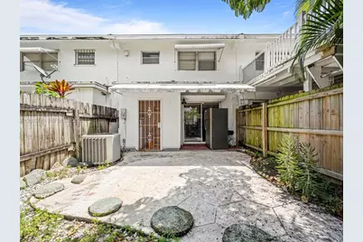 3609 Townhouse Ct #3609, West Palm Beach, FL 33407 - Photo 12