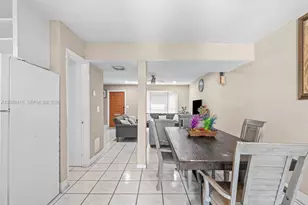 3609 Townhouse Ct, West Palm Beach, FL 33407 - Photo 18