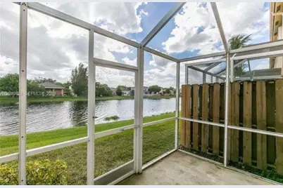3790 San Simeon Cir #1, Weston, FL 33331 - Photo 10