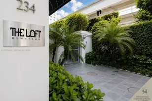 234 NE 3rd St, Miami, FL 33132 - Photo 2