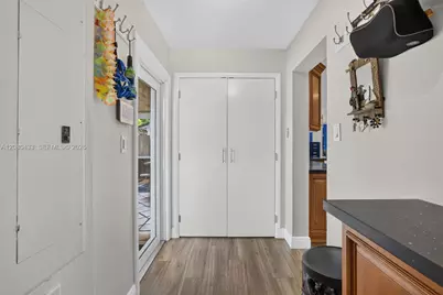 18211 SW 95th Ct, Palmetto Bay, FL 33157 - Photo 14
