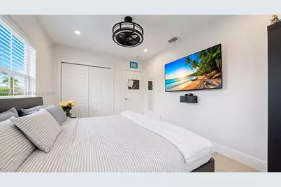 6 Carmona Ave, Coral Gables, FL 33134 - Photo 30