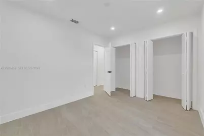 6235 SW 24th St, Miami, FL 33147 - Photo 20
