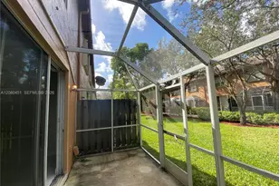 1575 Veracruz Ln, Weston, FL 33327 - Photo 6