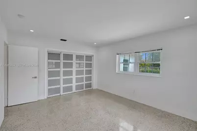 2125 Alamanda Dr, North Miami, FL 33181 - Photo 40