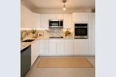900 Bay Dr #722, Miami Beach, FL 33141 - Photo 2