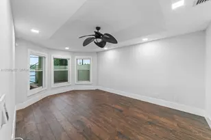 18096 SW 29th St, Miramar, FL 33029 - Photo 10