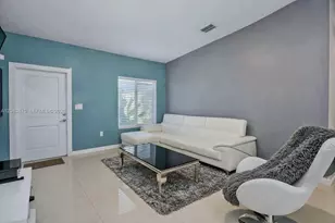 17801 SW 108th Ct, Miami, FL 33157 - Photo 4