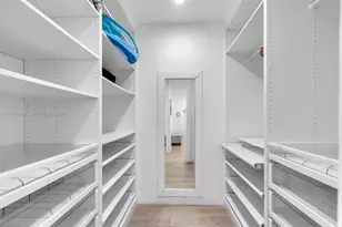 821 Harrison St, Hollywood, FL 33019 - Photo 20
