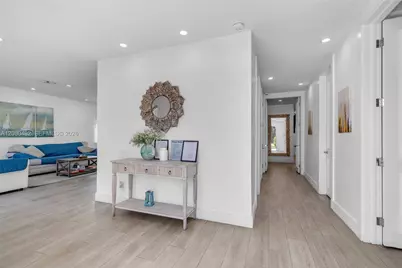 821 Harrison St #821, Hollywood, FL 33019 - Photo 8