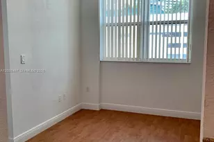 500 NE 29th St, Miami, FL 33137 - Photo 8