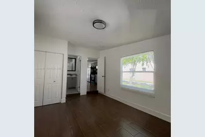 8 S C St, Lake Worth, FL 33460 - Photo 8