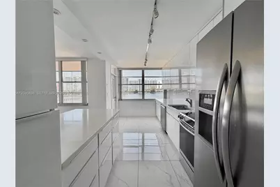 18081 Biscayne Blvd #504, Aventura, FL 33160 - Photo 14