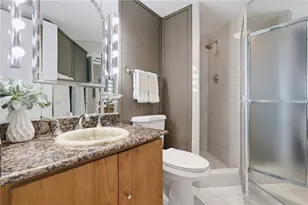 520 Brickell Key Dr, Miami, FL 33131 - Photo 20