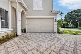 9648 Vineyard Ct, Boca Raton, FL 33428 - Photo 4