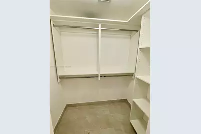 488 NE 18th St #2204, Miami, FL 33132 - Photo 12