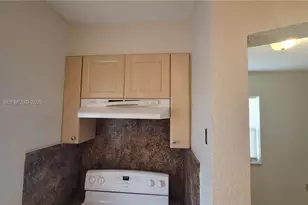 2400 NW 152nd St, Miami Gardens, FL 33054 - Photo 4