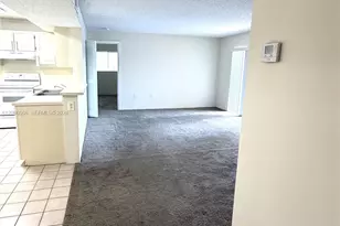 351 Palm Way, Pembroke Pines, FL 33025 - Photo 4