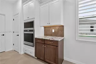 9737 Southwest 100th Avenue Road, Ocala, FL 34481 - Photo 16