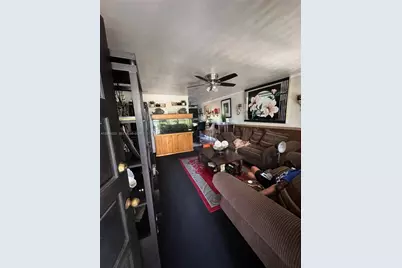 1075 NW 100th St, Miami, FL 33150 - Photo 14