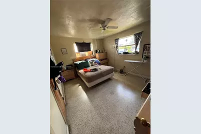 1075 NW 100th St, Miami, FL 33150 - Photo 6