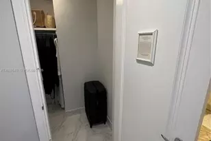 1435 Brickell Ave, Miami, FL 33131 - Photo 26