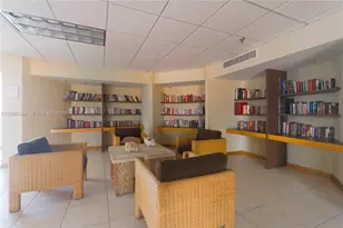 2401 Collins Ave, Miami Beach, FL 33140 - Photo 18