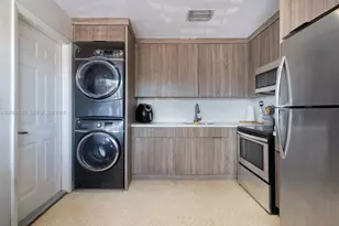 1045 SW 12th St, Miami, FL 33129 - Photo 2