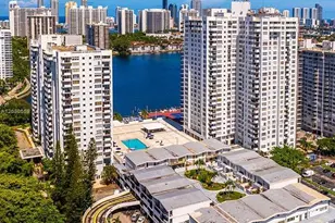 2780 NE 183rd St, Aventura, FL 33160 - Photo 1