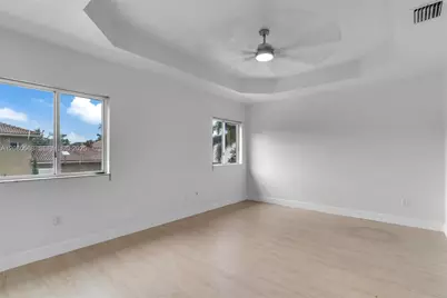 1922 SE 22nd Ct, Homestead, FL 33035 - Photo 18