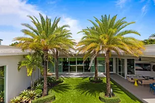 3939 Country Club Ln, Fort Lauderdale, FL 33308 - Photo 2