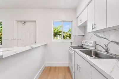 [Address not provided], Miami Beach, FL 33139 - Photo 4