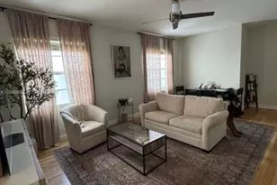 1755 Washington Ave, Miami Beach, FL 33139 - Photo 4