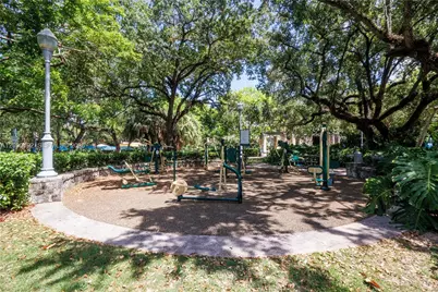125 Edgewater Dr #12A, Coral Gables, FL 33133 - Photo 28