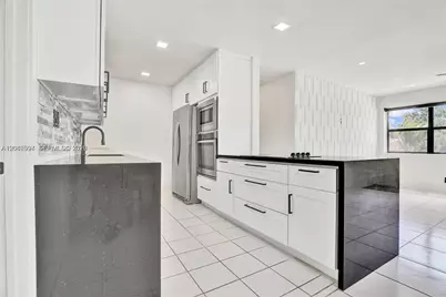 941 NE 155th Ter, North Miami Beach, FL 33162 - Photo 6