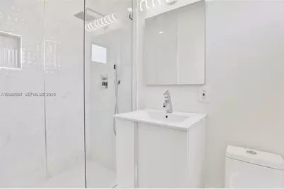 941 NE 155th Ter, North Miami Beach, FL 33162 - Photo 12