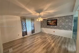 121 Sugar Loaf, Naples, FL 34114 - Photo 18
