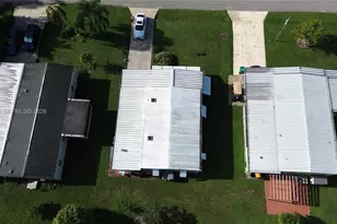 121 Sugar Loaf, Naples, FL 34114 - Photo 24